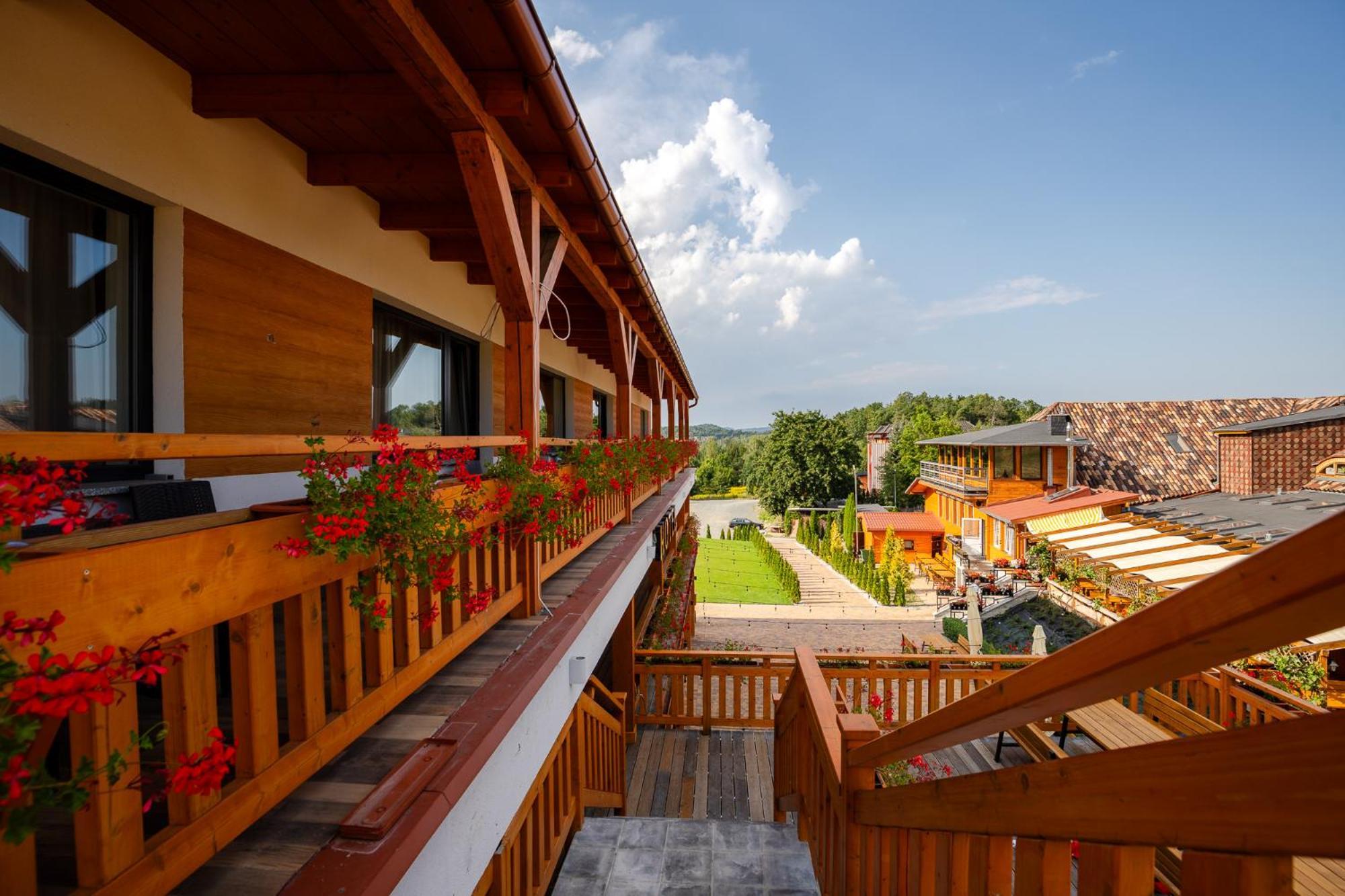 Mazurkowa - Z Widokiem Na Karkonosze I Sniezke, Darmowy Parking, Obok Restauracja Mazurkowa Chata Jelenia Gora Exterior photo
